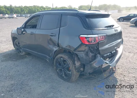 2018 Jeep Compass Altitude 4X4 from USA, damaged, VIN 3C4NJDBB0JT395844